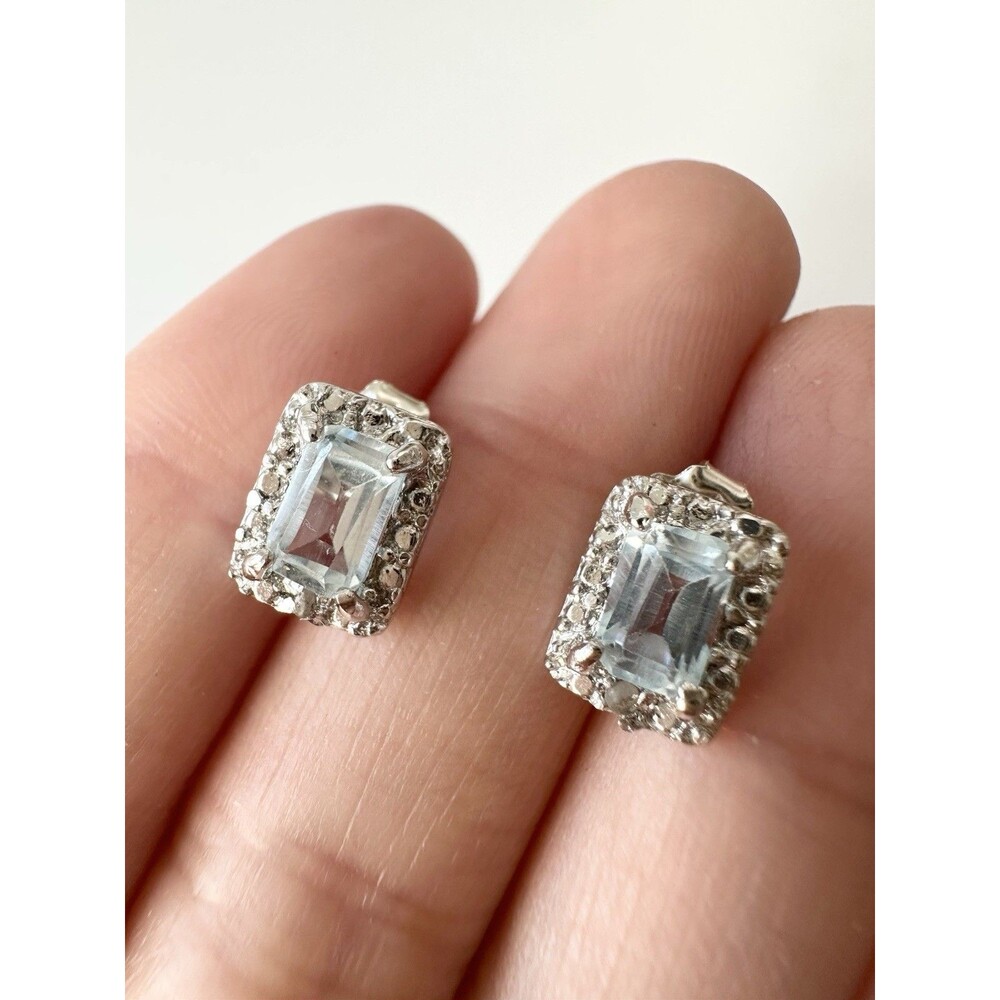 Aquamarine Stud Earrings with Diamonds in Sterling Silver